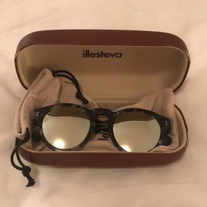 Illesteva Leonard Sunglasses